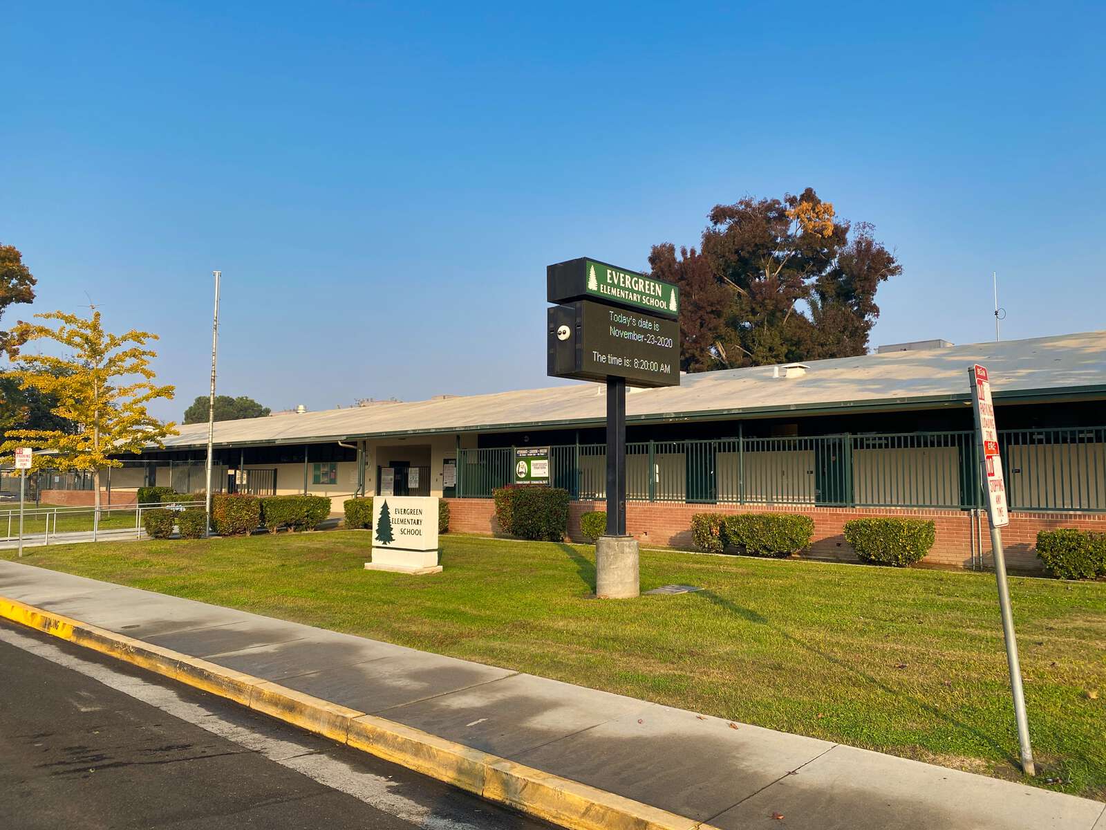 Evergreen Elementary in Bakersfield California Hero Image