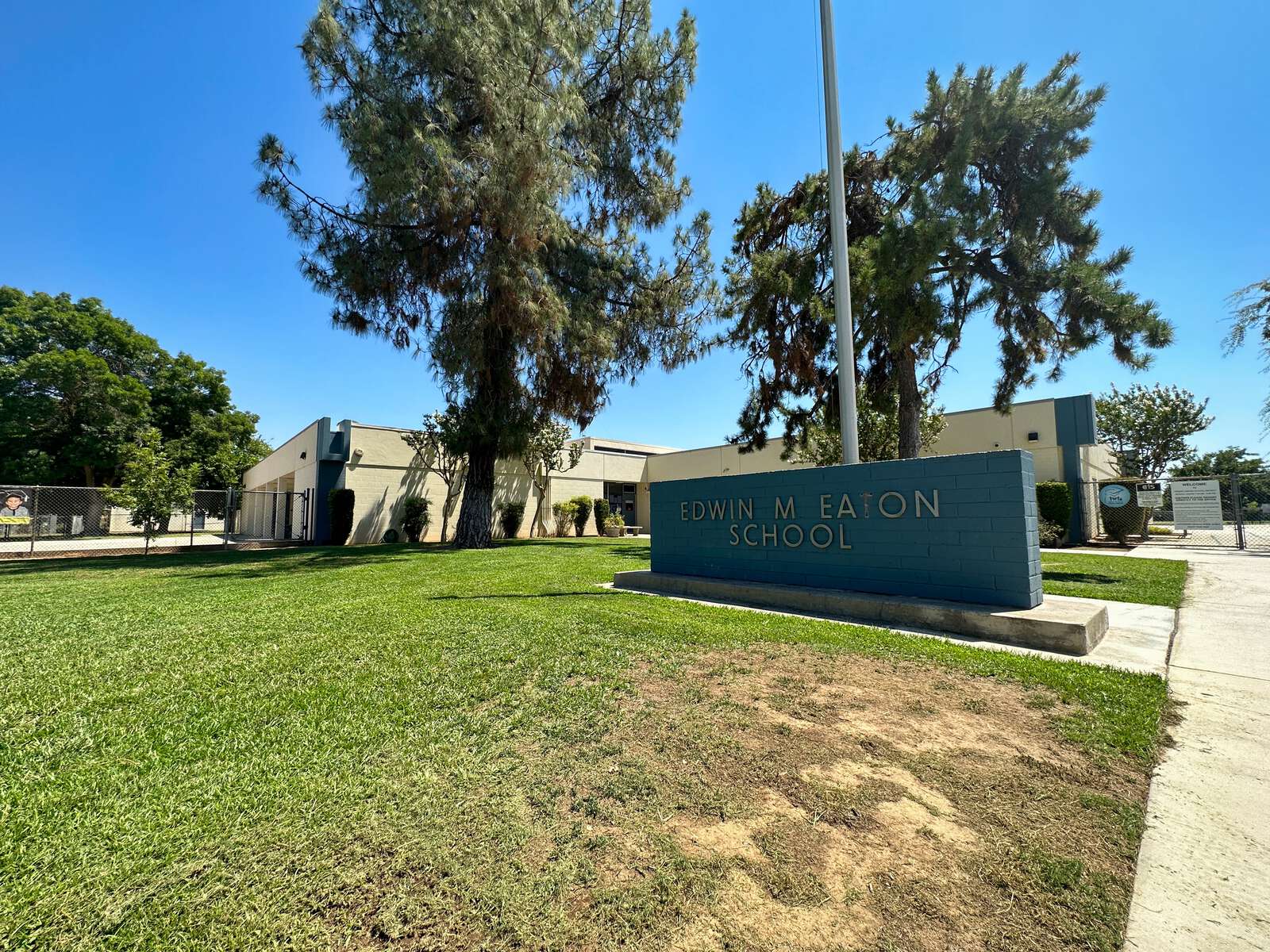 Eaton Elementary School in Fresno California Hero Image
