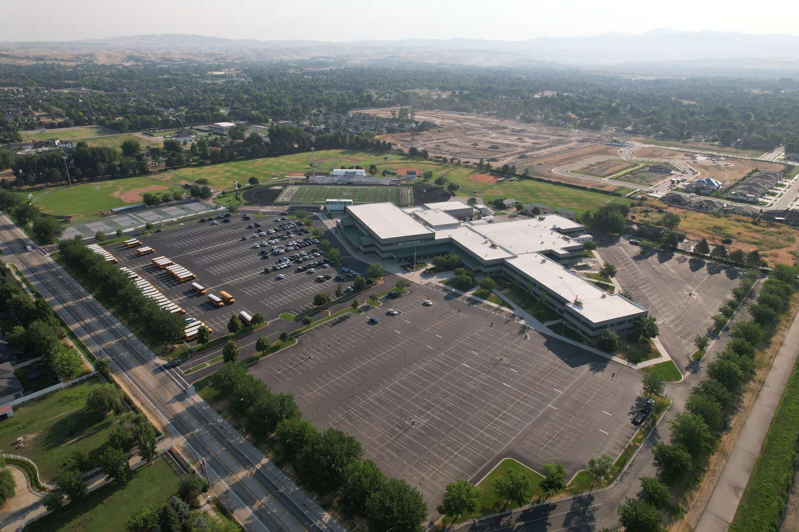 Eagle High School in Eagle Idaho Hero Image