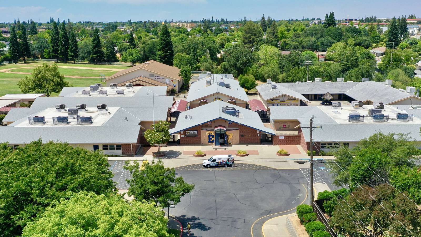 Eich Middle School in Roseville California Hero Image
