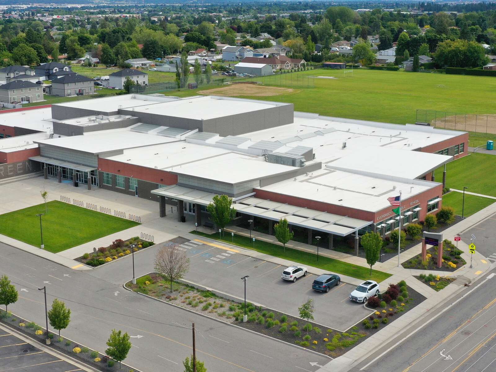 Evergreen Middle School in Spokane Valley Washington Hero Image