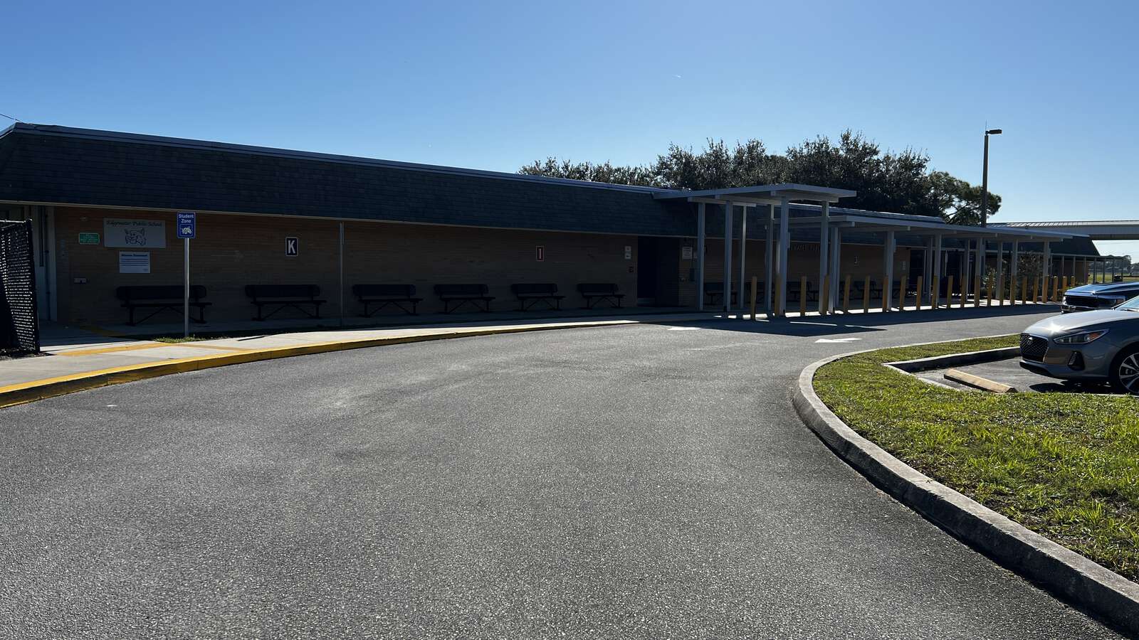 Edgewater Public School in Edgewater Florida Hero Image