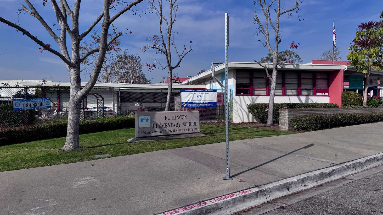 El Rincon Elementary School in Culver City California Hero Image