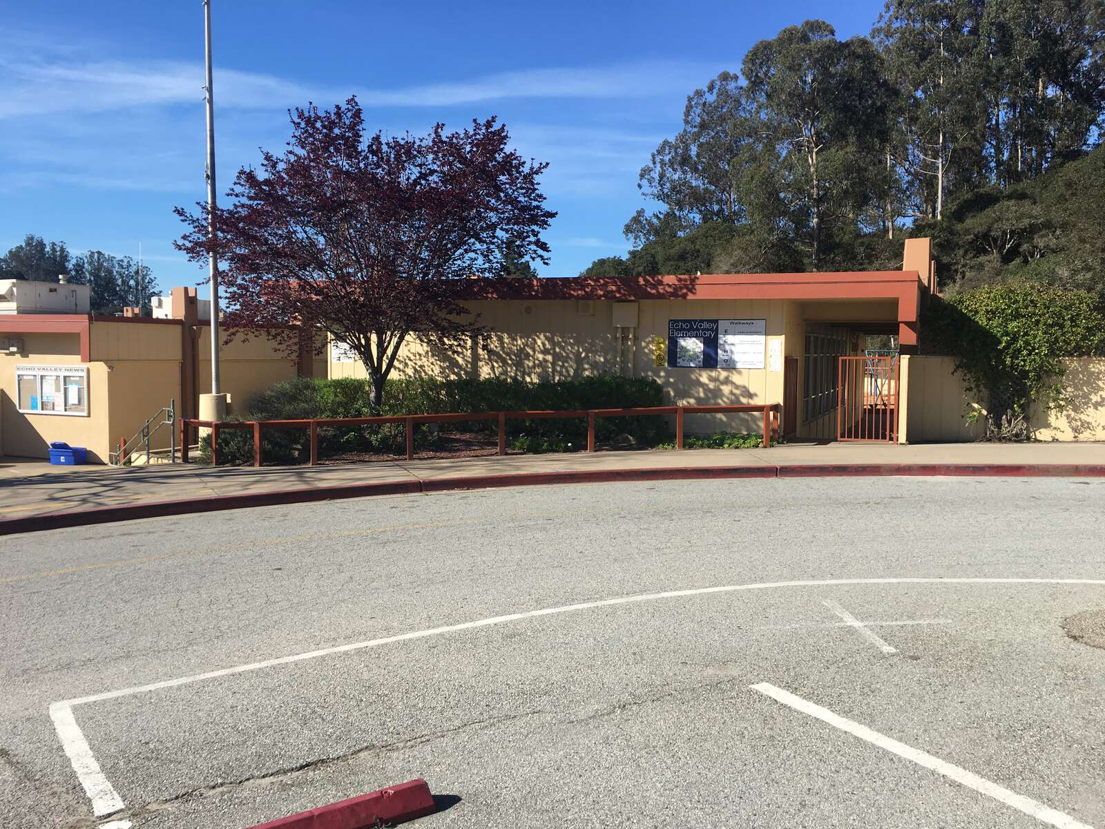 Echo Valley Elementary School in Salinas California Hero Image