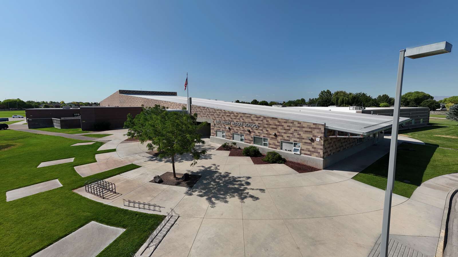 East Valley Middle School in Nampa Idaho Hero Image