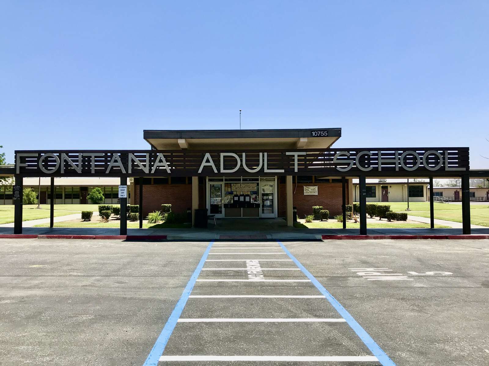 Fontana Adult School in Fontana California Hero Image