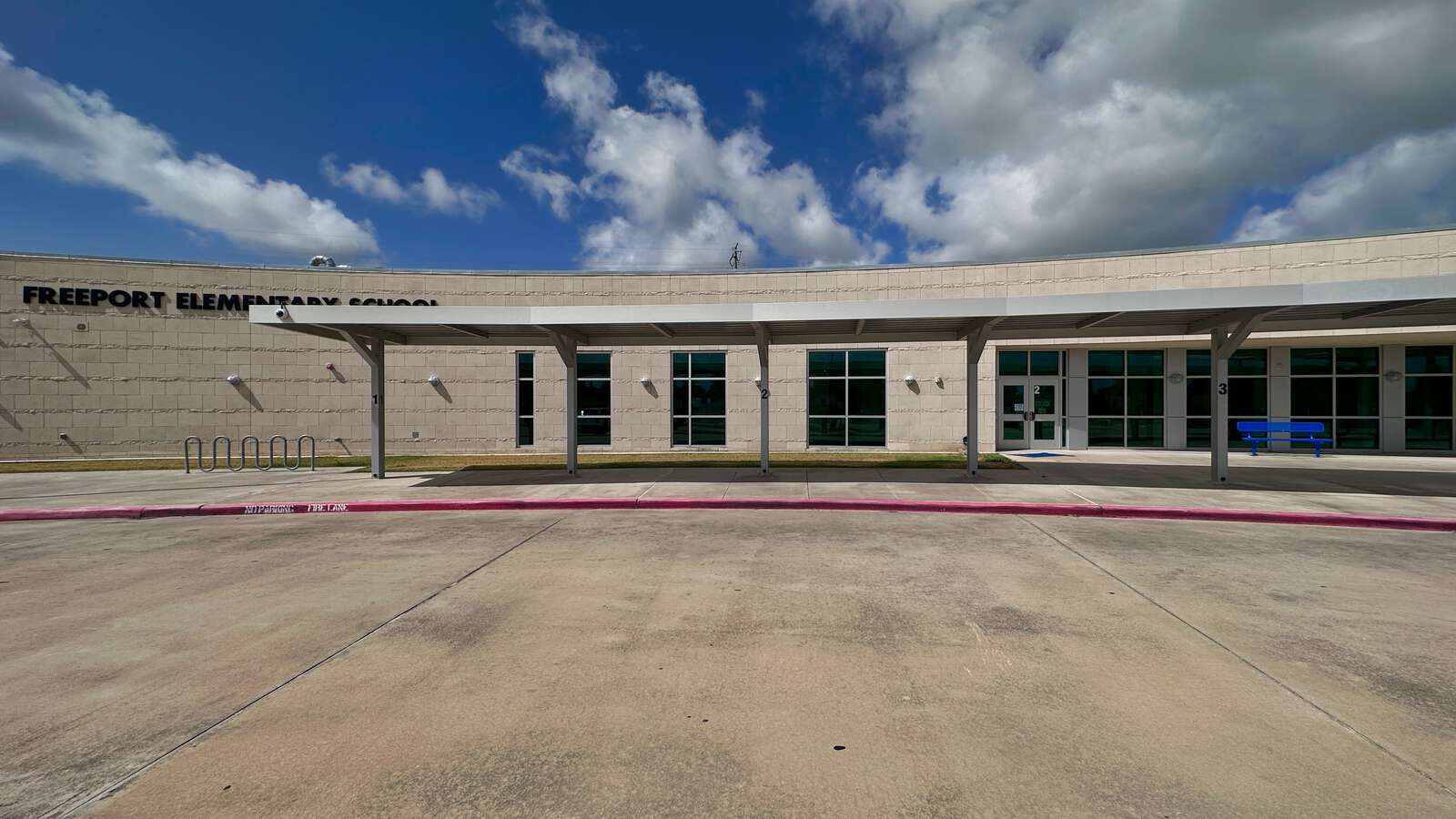 Freeport Elementary School in Freeport Texas Hero Image