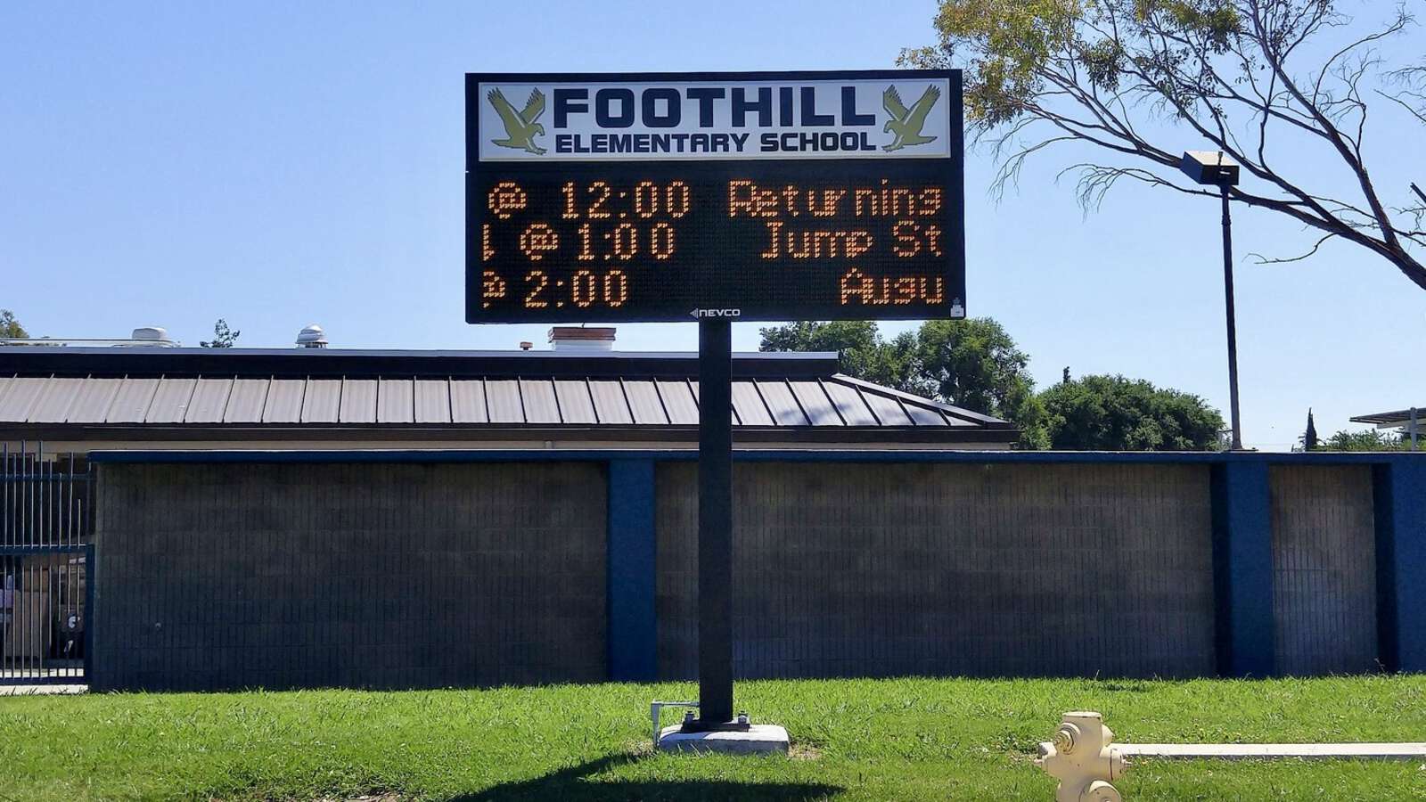Foothill Elementary School in Pittsburg California Hero Image
