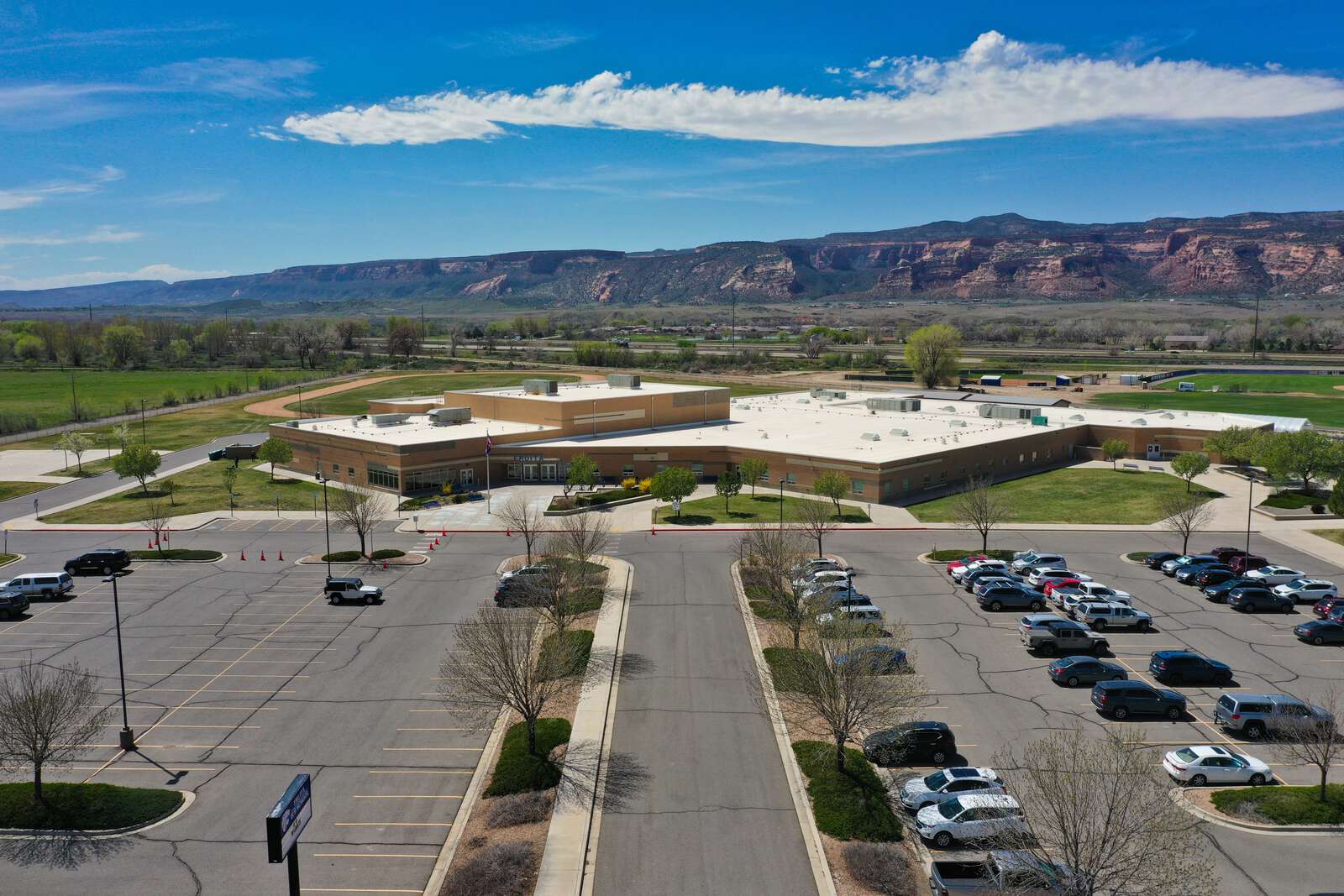 Fruita Middle School in Fruita Colorado Hero Image