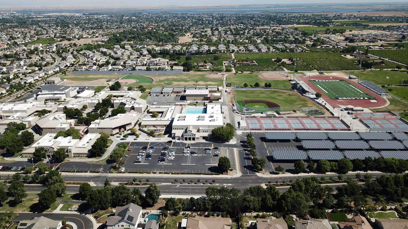 Freedom High School in Oakley California Hero Image