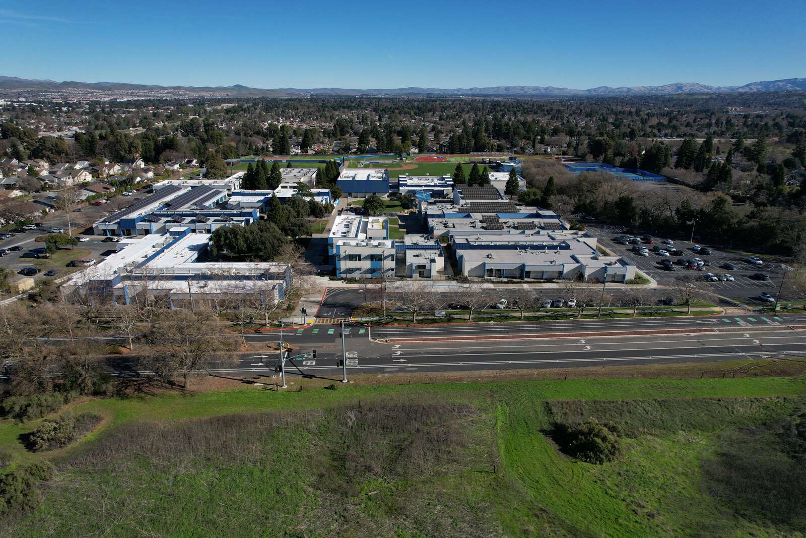 Foothill High School in Pleasanton California Hero Image
