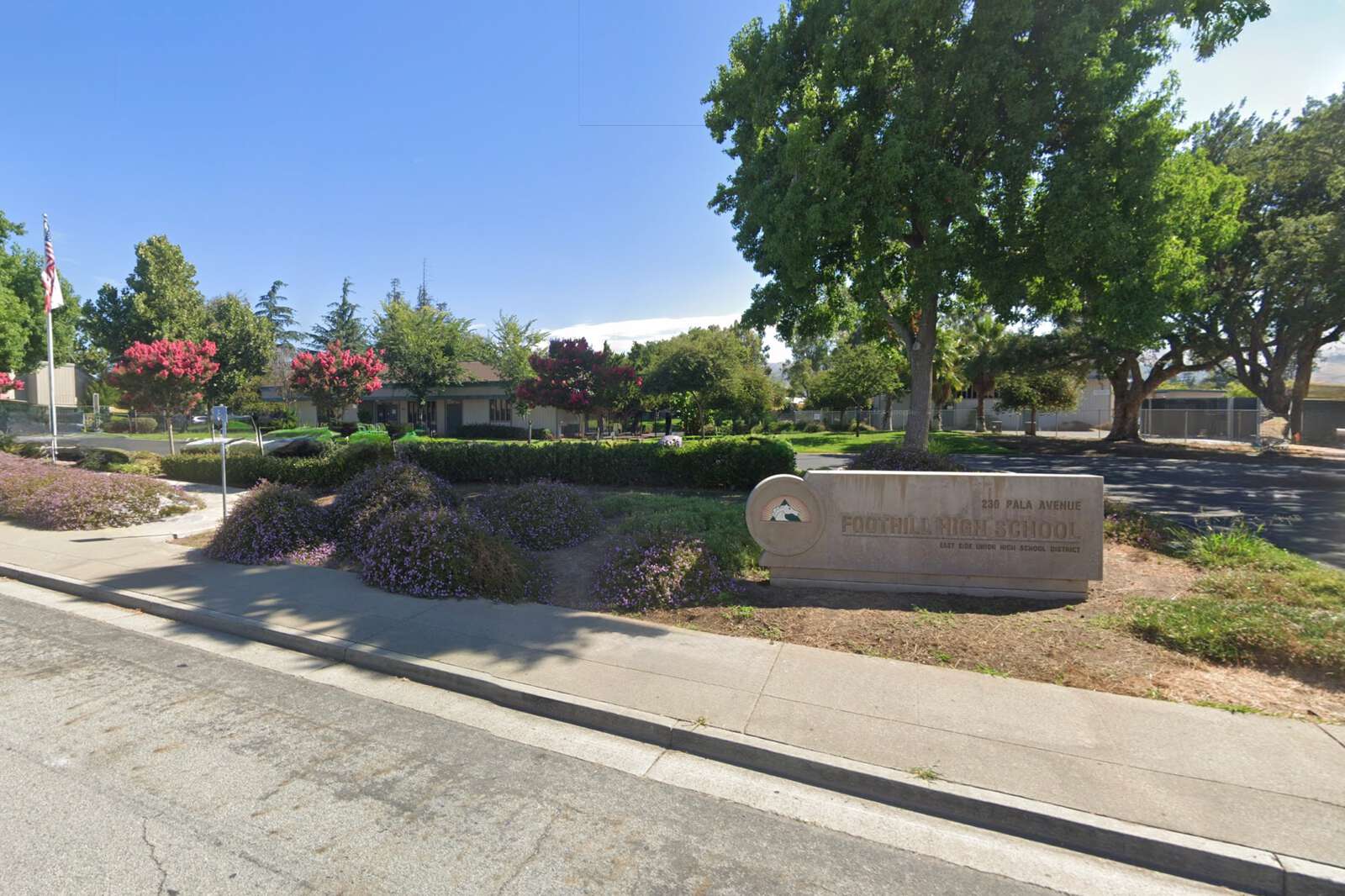 Foothill High School (ESUHSD) in San Jose California Hero Image
