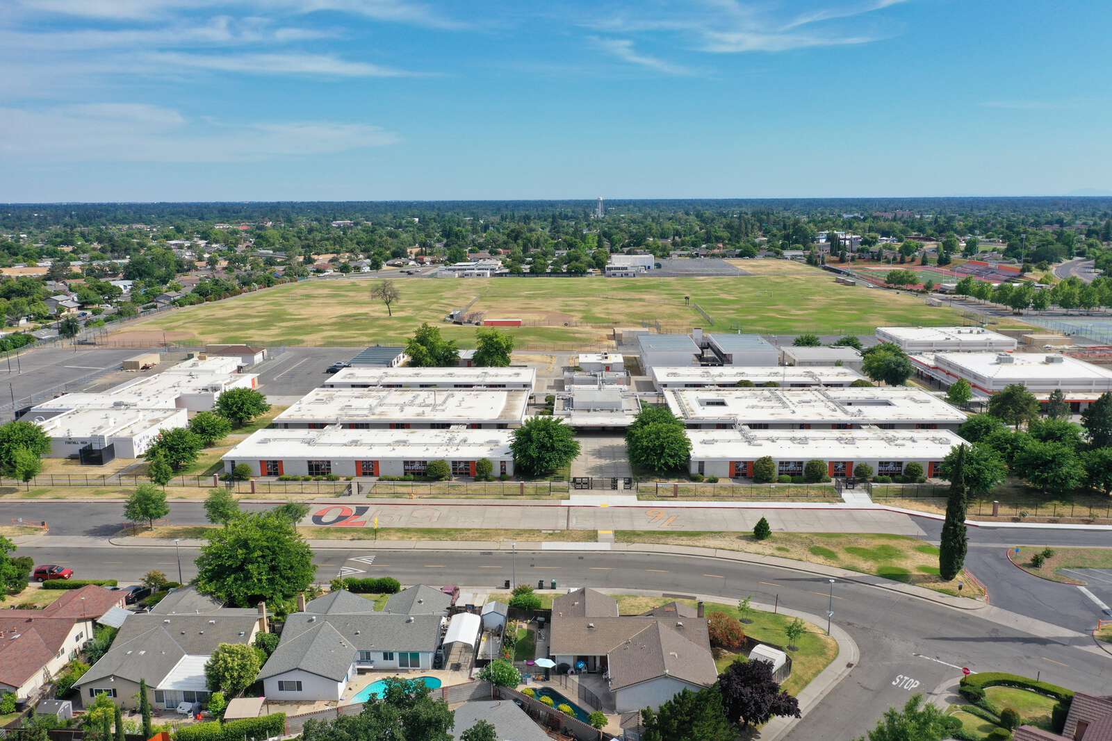 Foothill High School in Sacramento California Hero Image