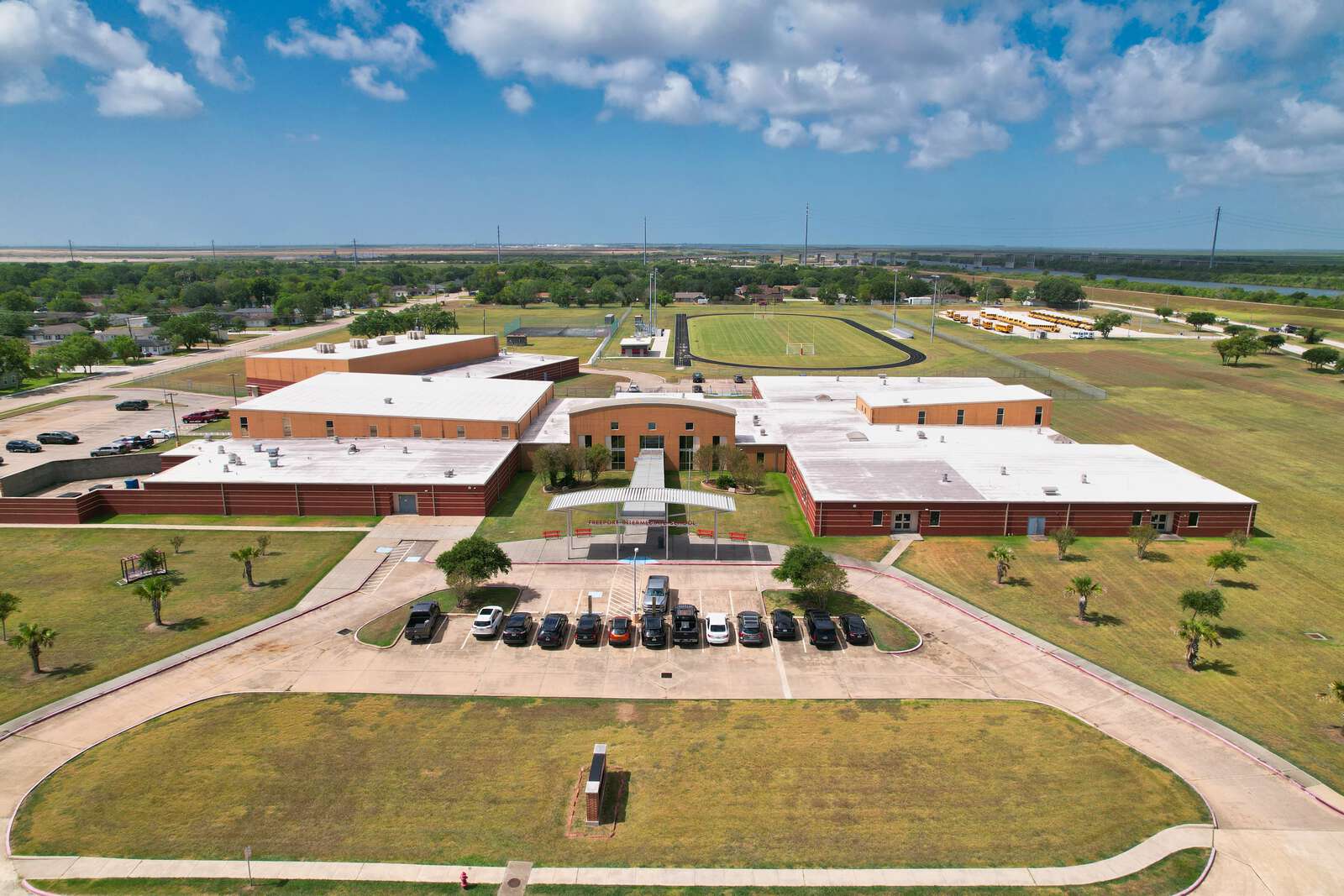 Freeport Intermediate School in Freeport Texas Hero Image