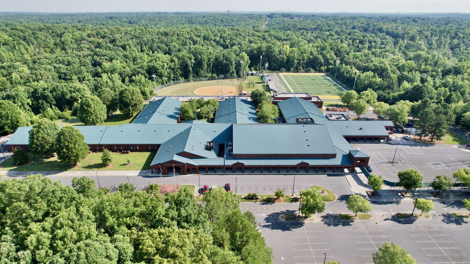 Fort Mill Middle School in Fort Mill South Carolina Hero Image