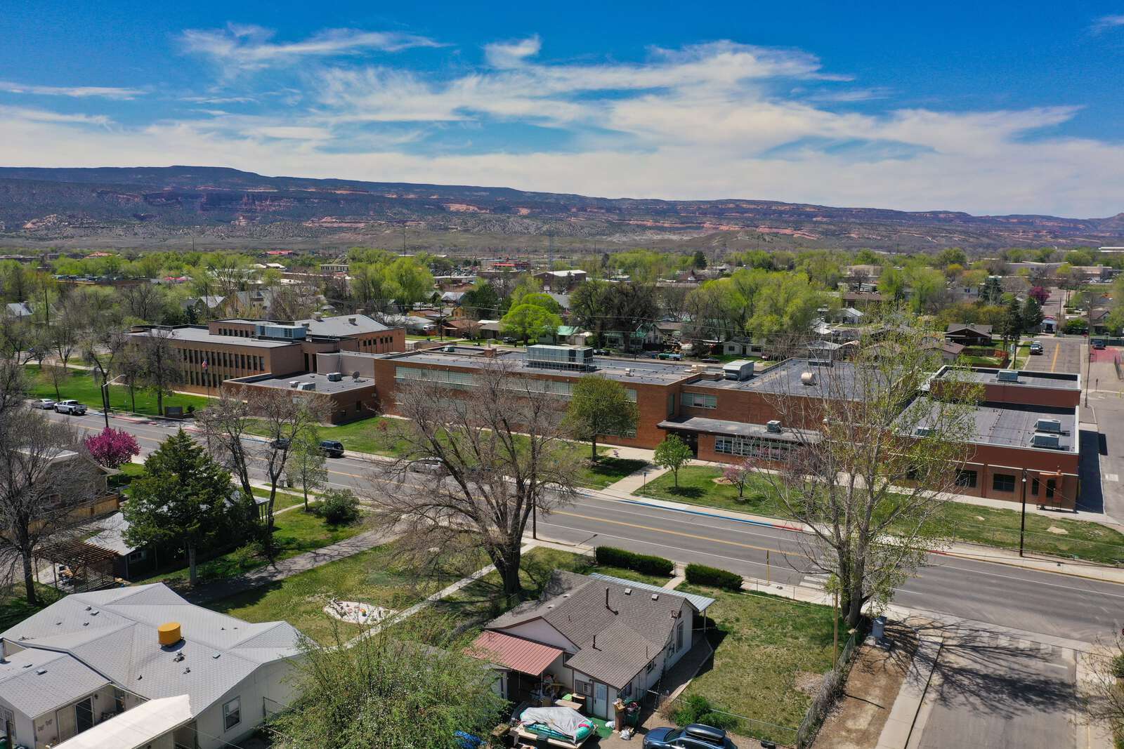 Old Fruita Middle School in Fruita Colorado Hero Image