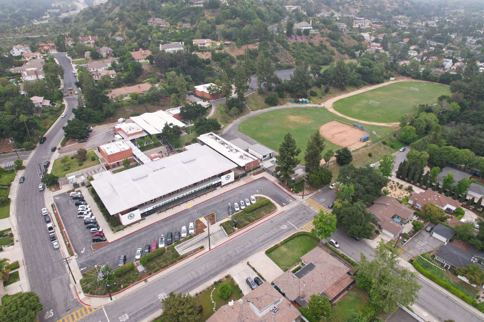Foothills Middle School in Arcadia California Hero Image