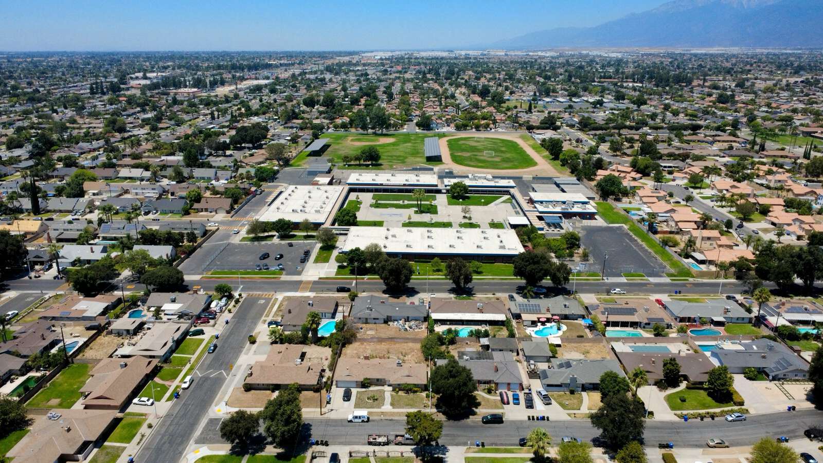 Frisbie Middle School in Rialto California Hero Image