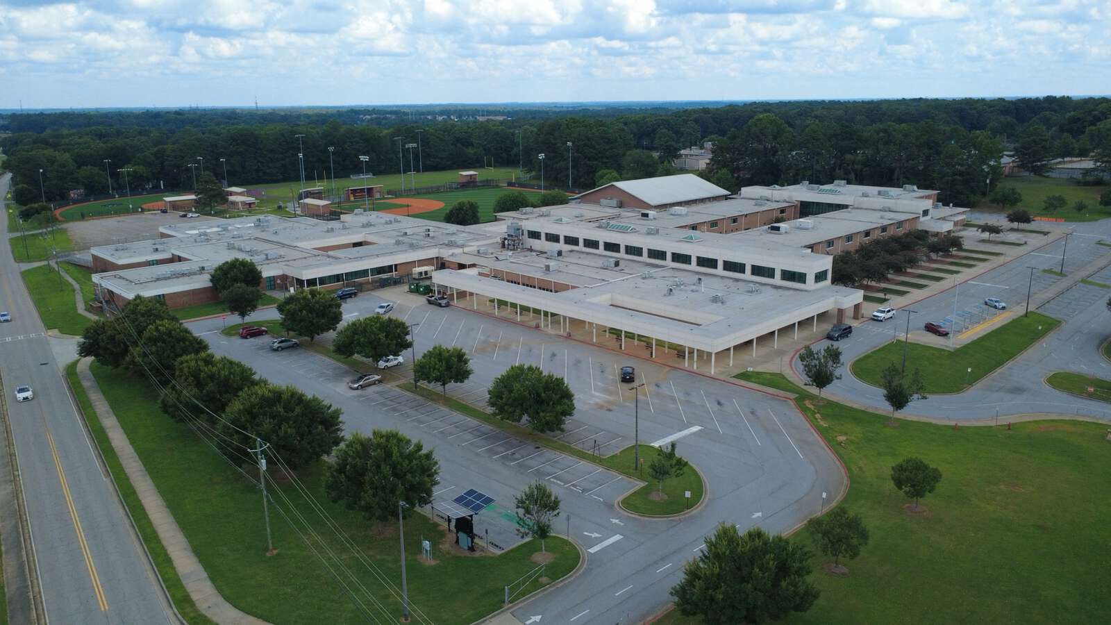 Forest Park High School in Forest Park Georgia Hero Image