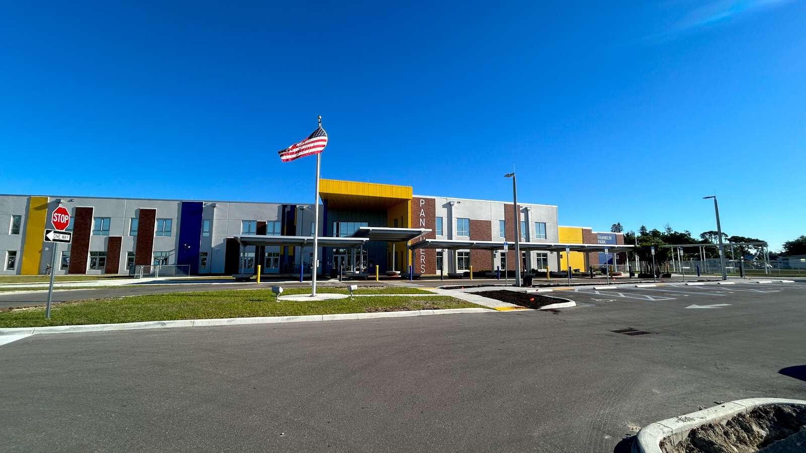 Franklin Park Elementary School in Fort Myers Florida Hero Image