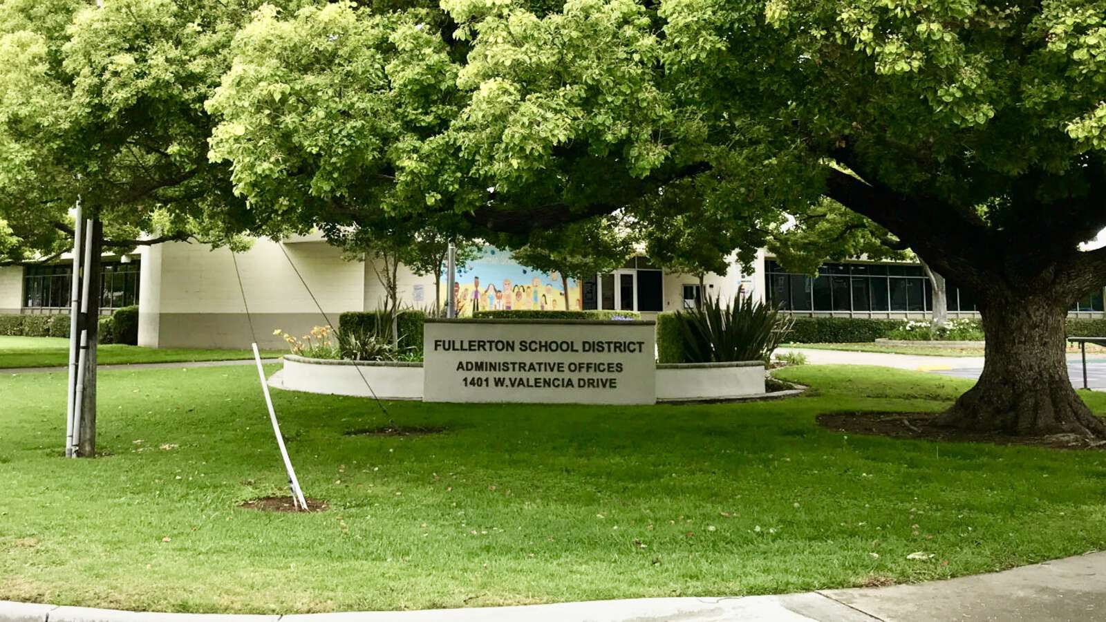 Fullerton School District in Fullerton California Hero Image