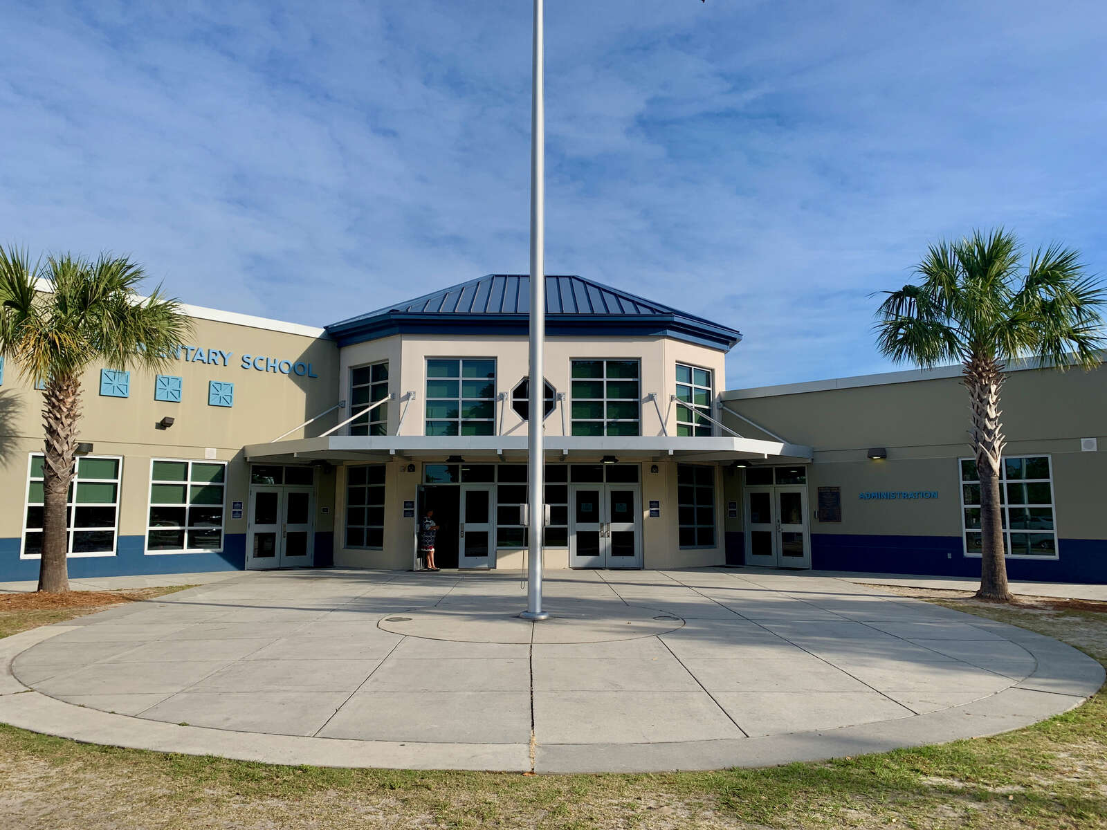 Gadsden Elementary School in Savannah Georgia Hero Image
