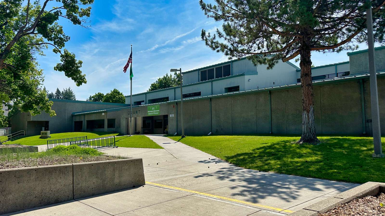 Grant Elementary School in Spokane Washington Hero Image