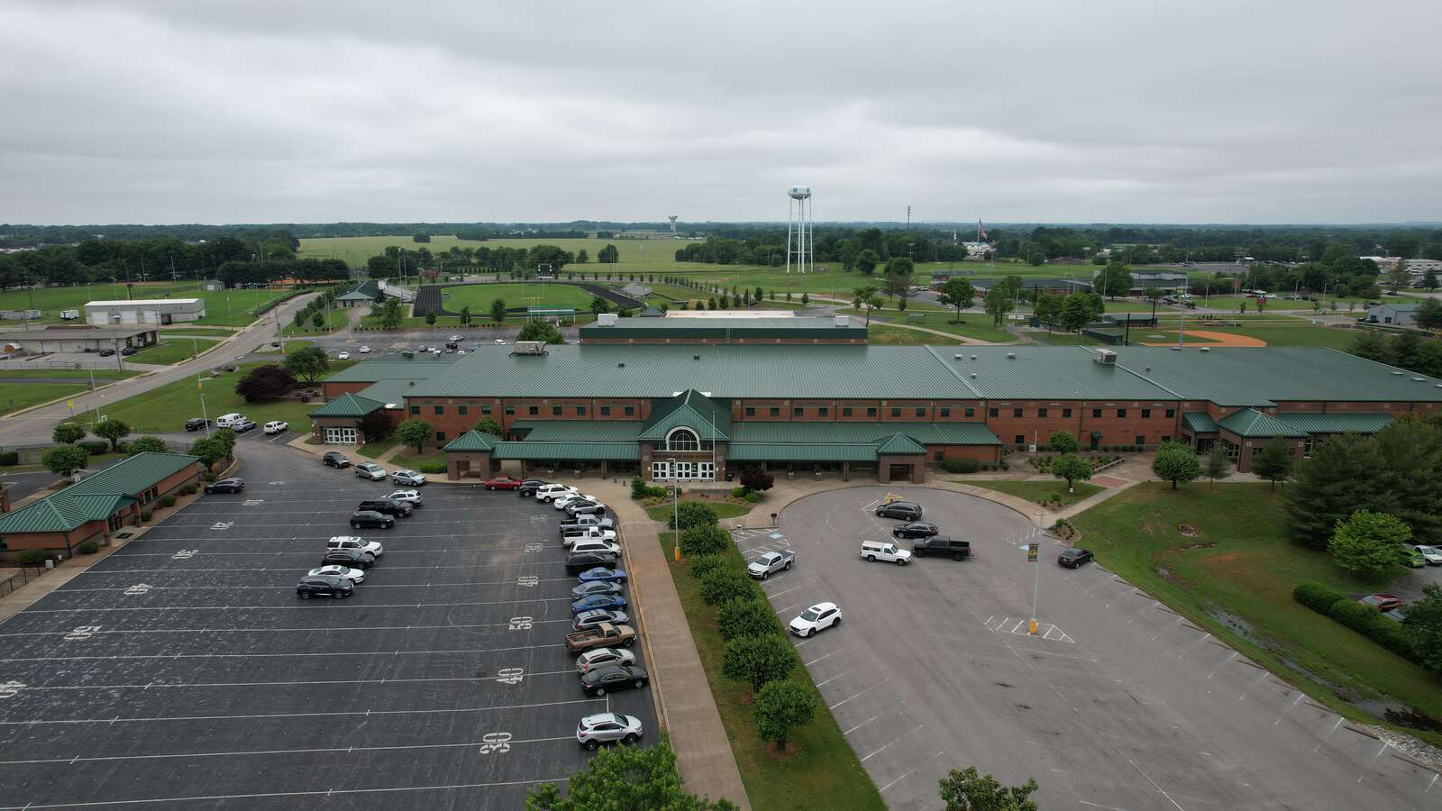 Greenwood High School in Bowling Green Kentucky Hero Image