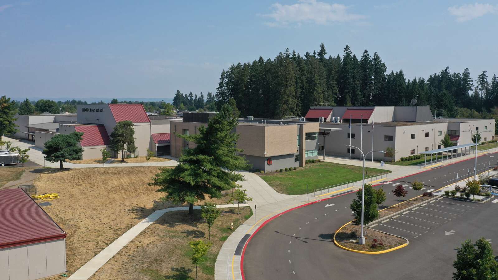 Glencoe High School in Hillsboro Oregon Hero Image