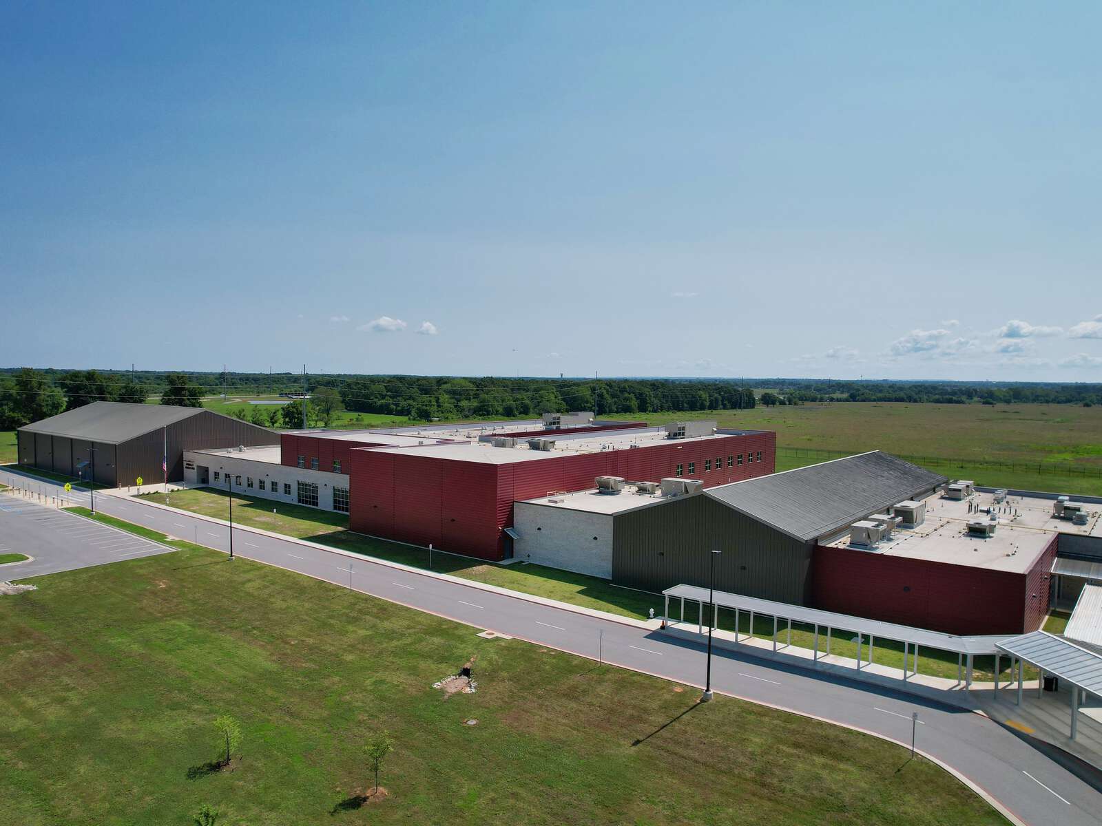 Grimsley Junior High School in Bentonville Arkansas Hero Image