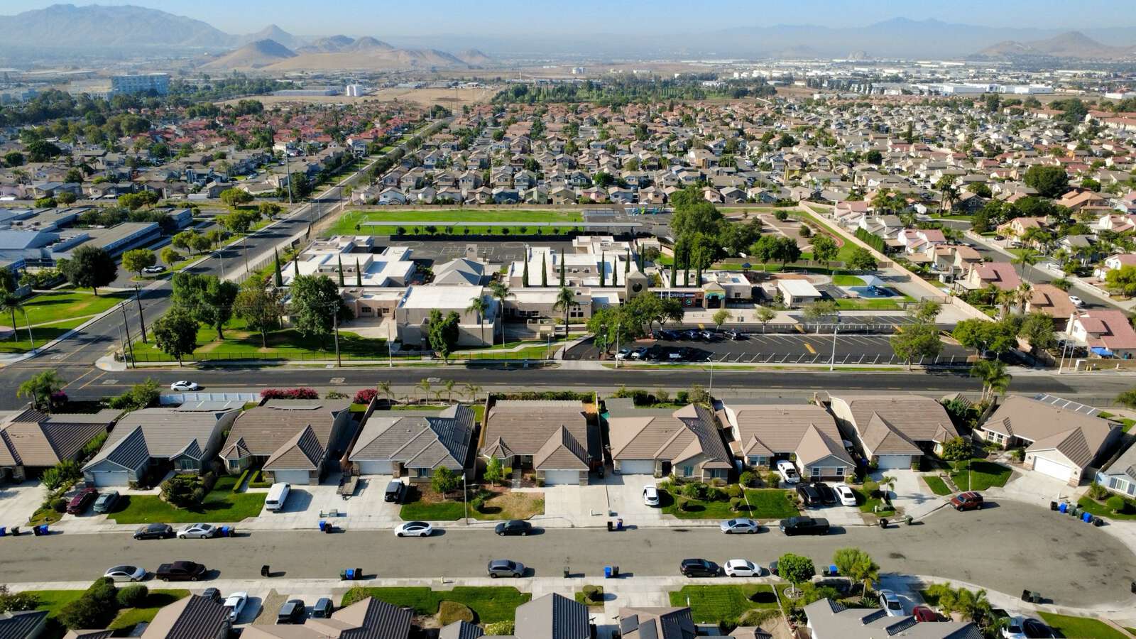 Georgia Morris Elementary School in Colton California Hero Image