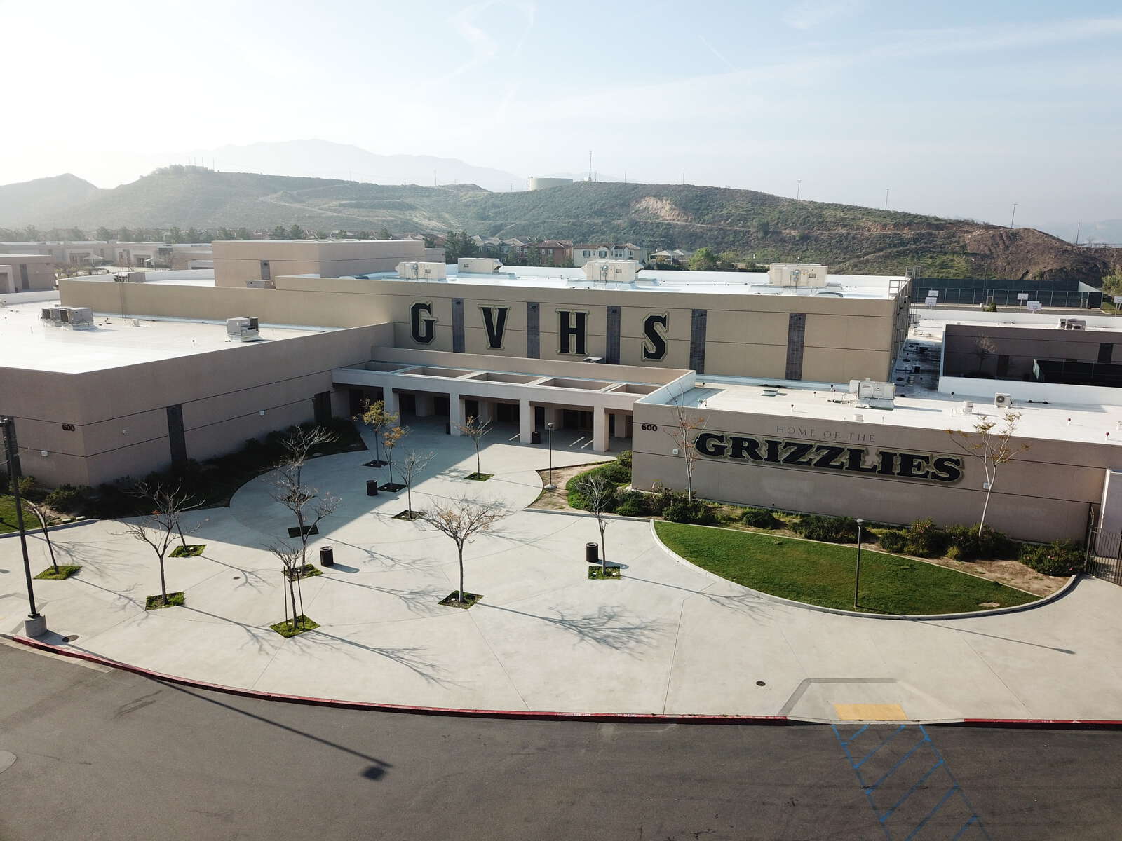 Golden Valley High School in Santa Clarita California Hero Image
