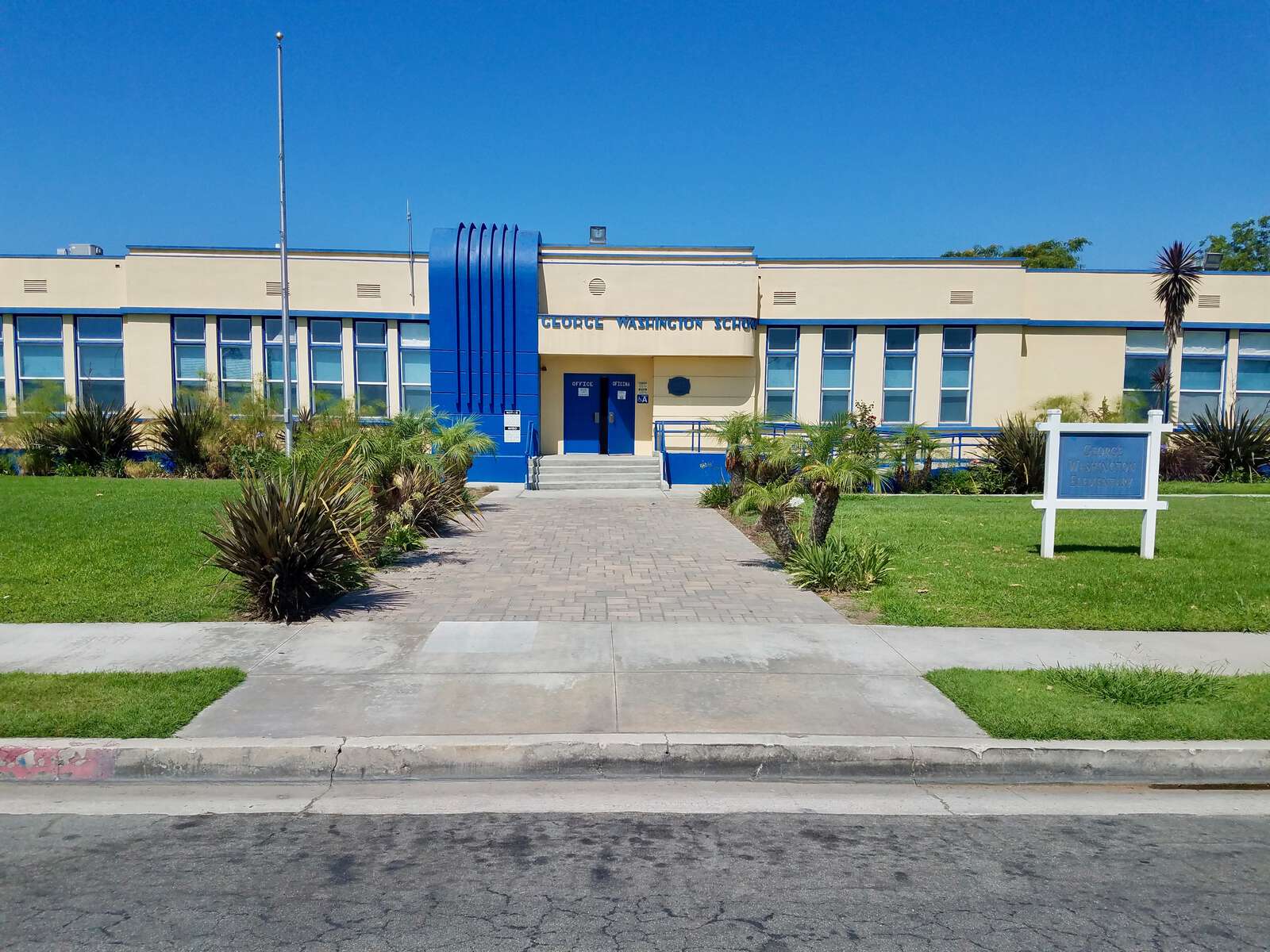 Washington Elementary School (CUSD) in Compton California Hero Image