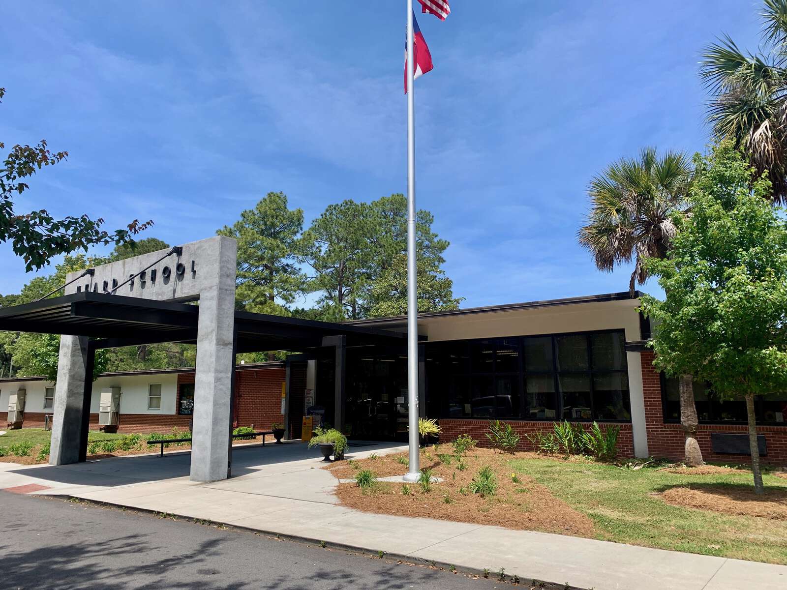 Heard Elementary School (SCCPSS) in Savannah Georgia Hero Image