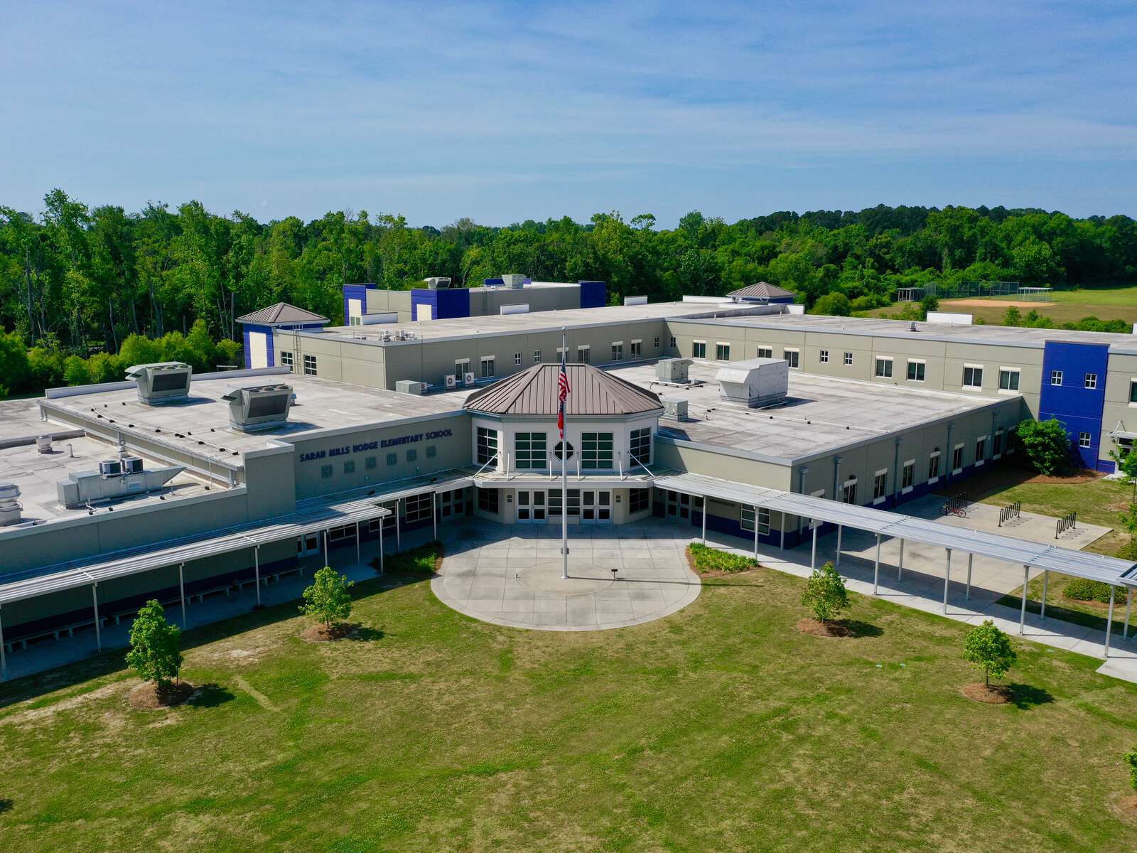 Hodge Elementary School in Savannah Georgia Hero Image