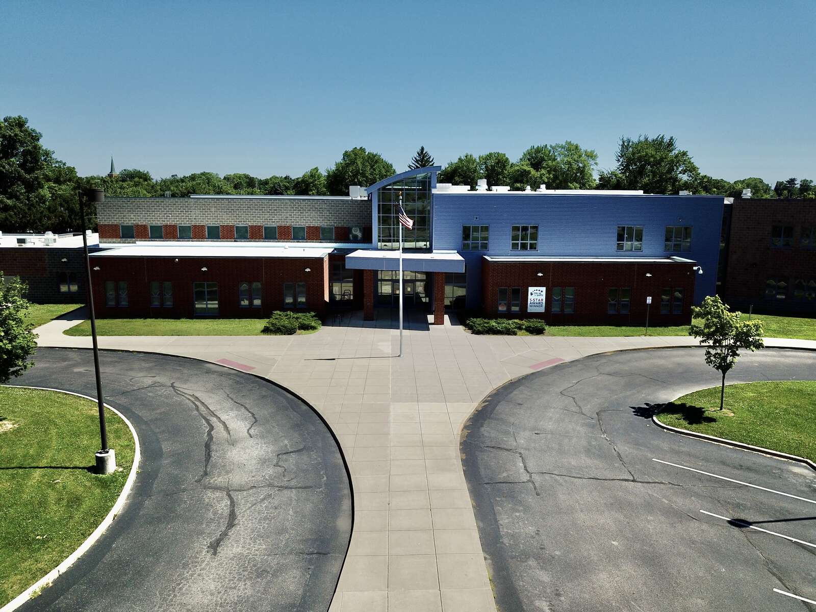 Huy Elementary School in Columbus Ohio Hero Image