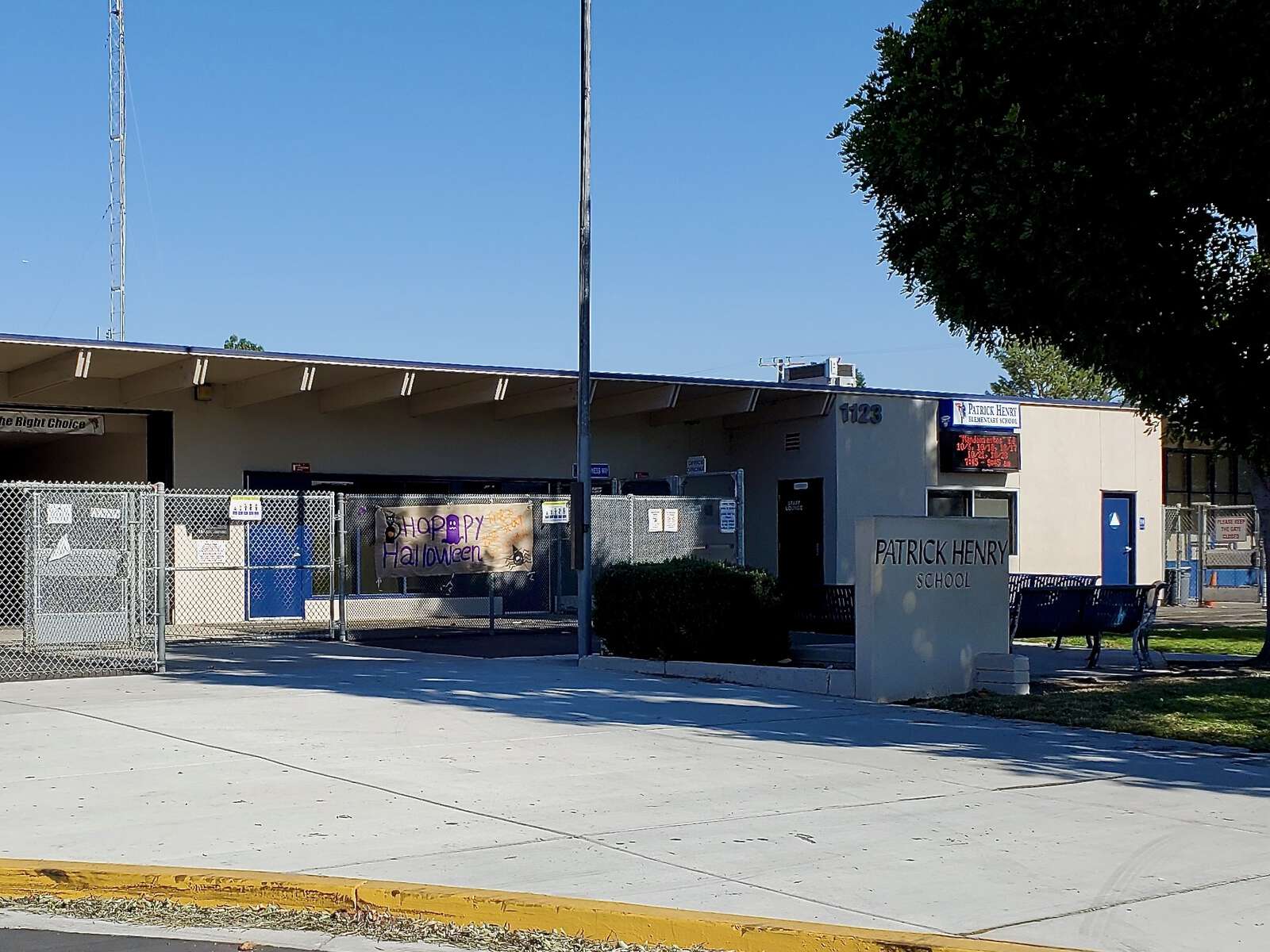 Henry Elementary School in Anaheim California Hero Image