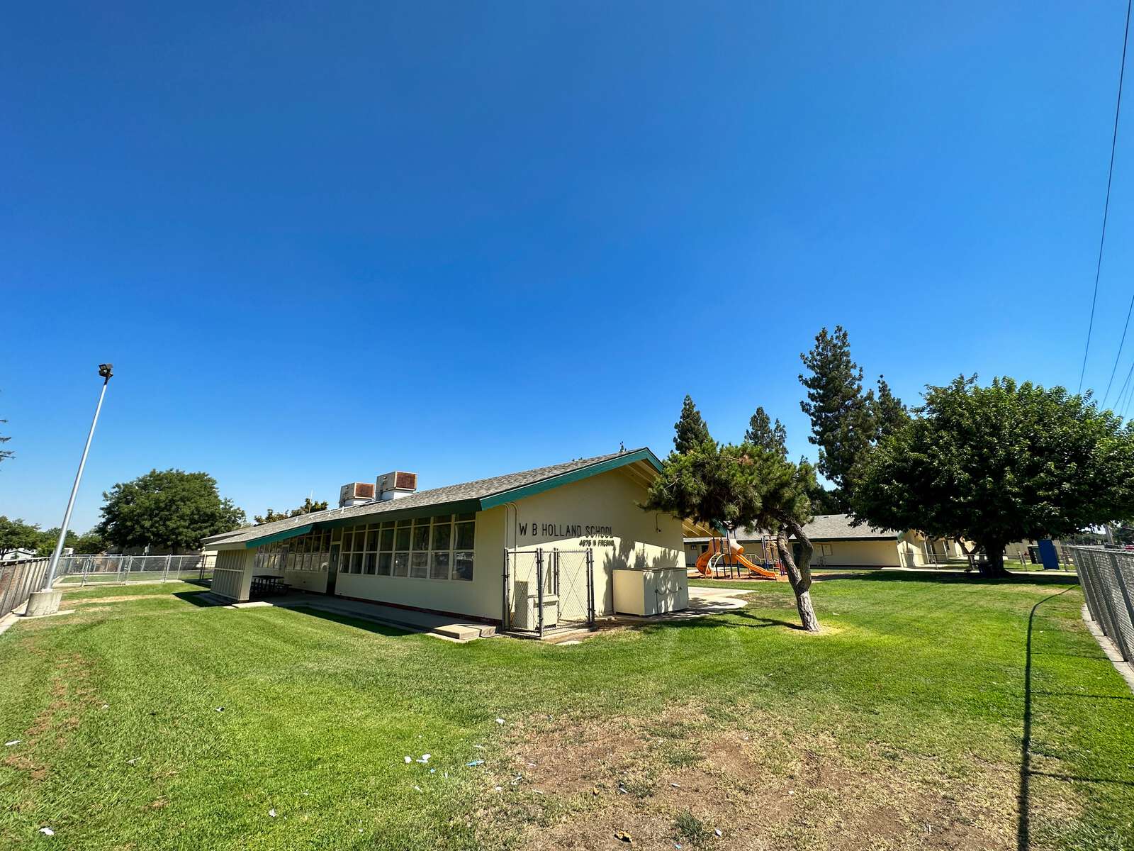 Holland Elementary School in Fresno California Hero Image