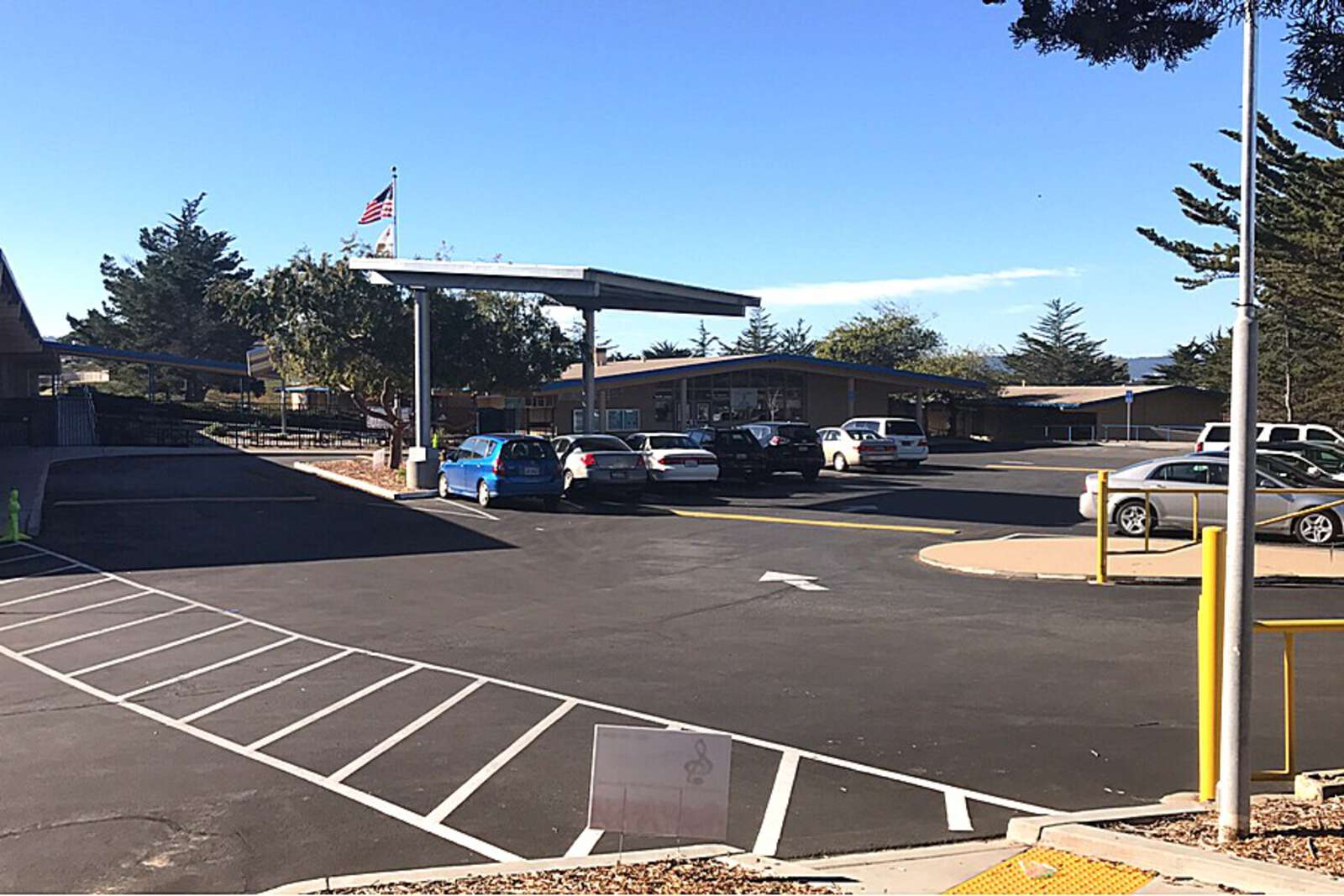 Highland Elementary in Seaside California Hero Image