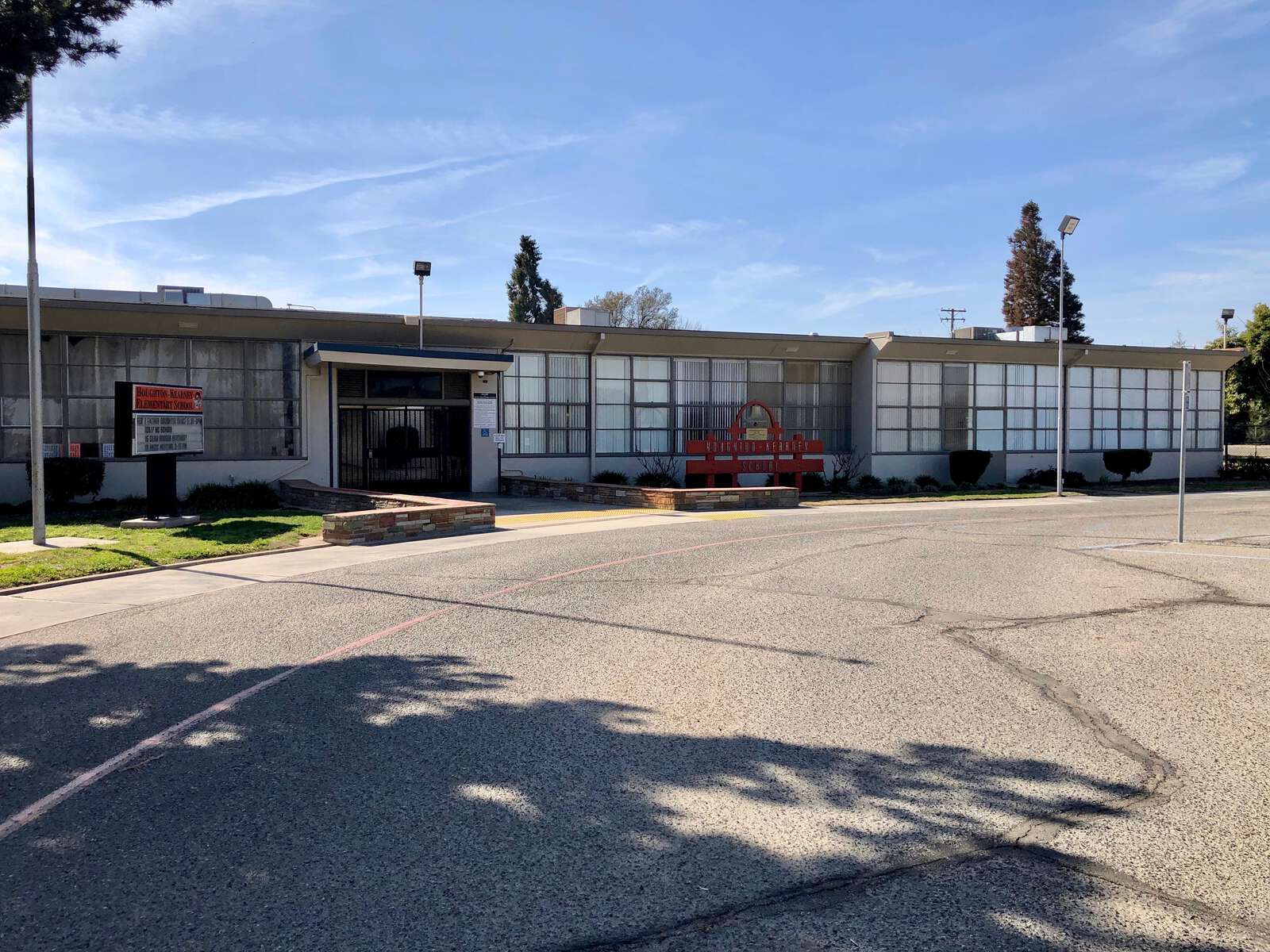 Houghton-Kearney K-8 School in Fresno California Hero Image