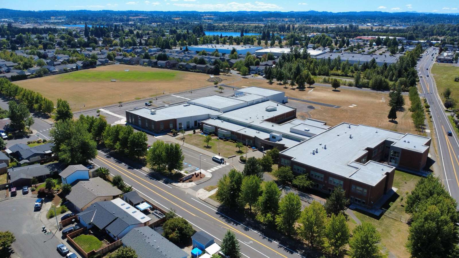Houck Middle School in Salem Oregon Hero Image