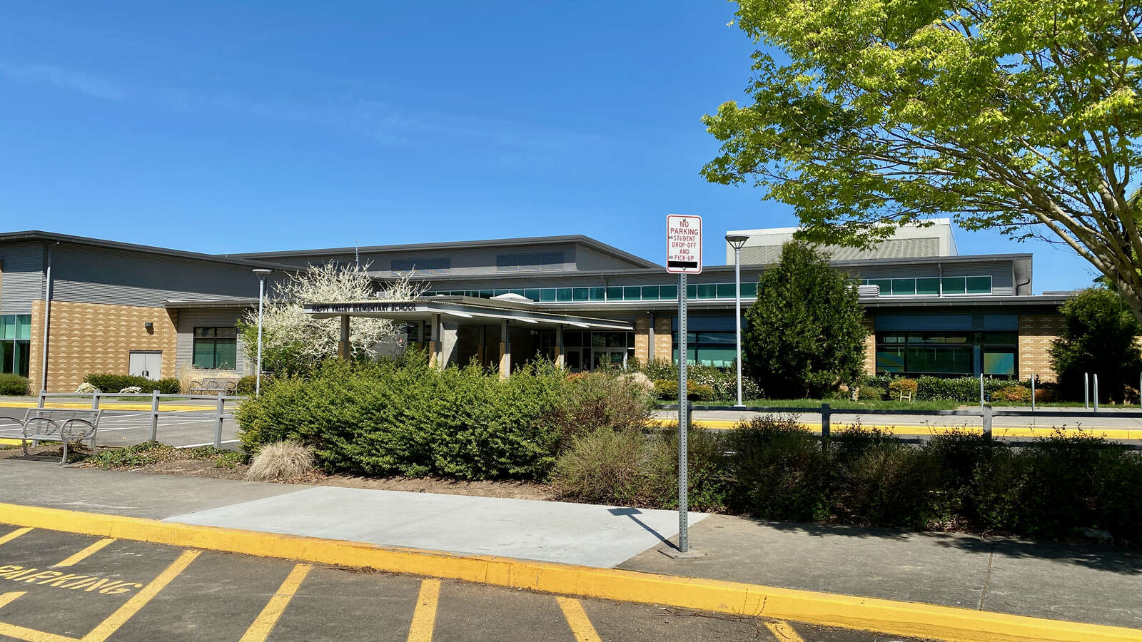 Happy Valley Elementary School in Happy Valley Oregon Hero Image