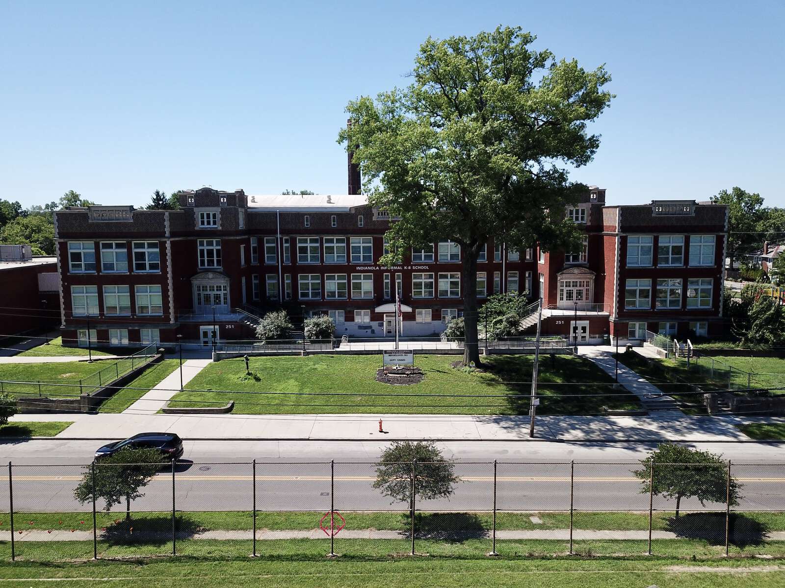 Indianola Informal K-8 in Columbus Ohio Hero Image