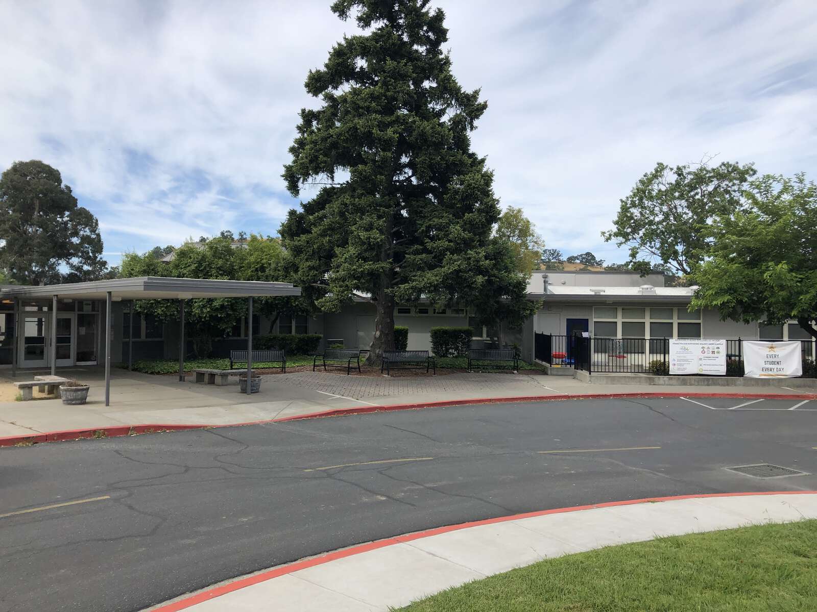 Indian Valley Elementary in Walnut Creek California Hero Image