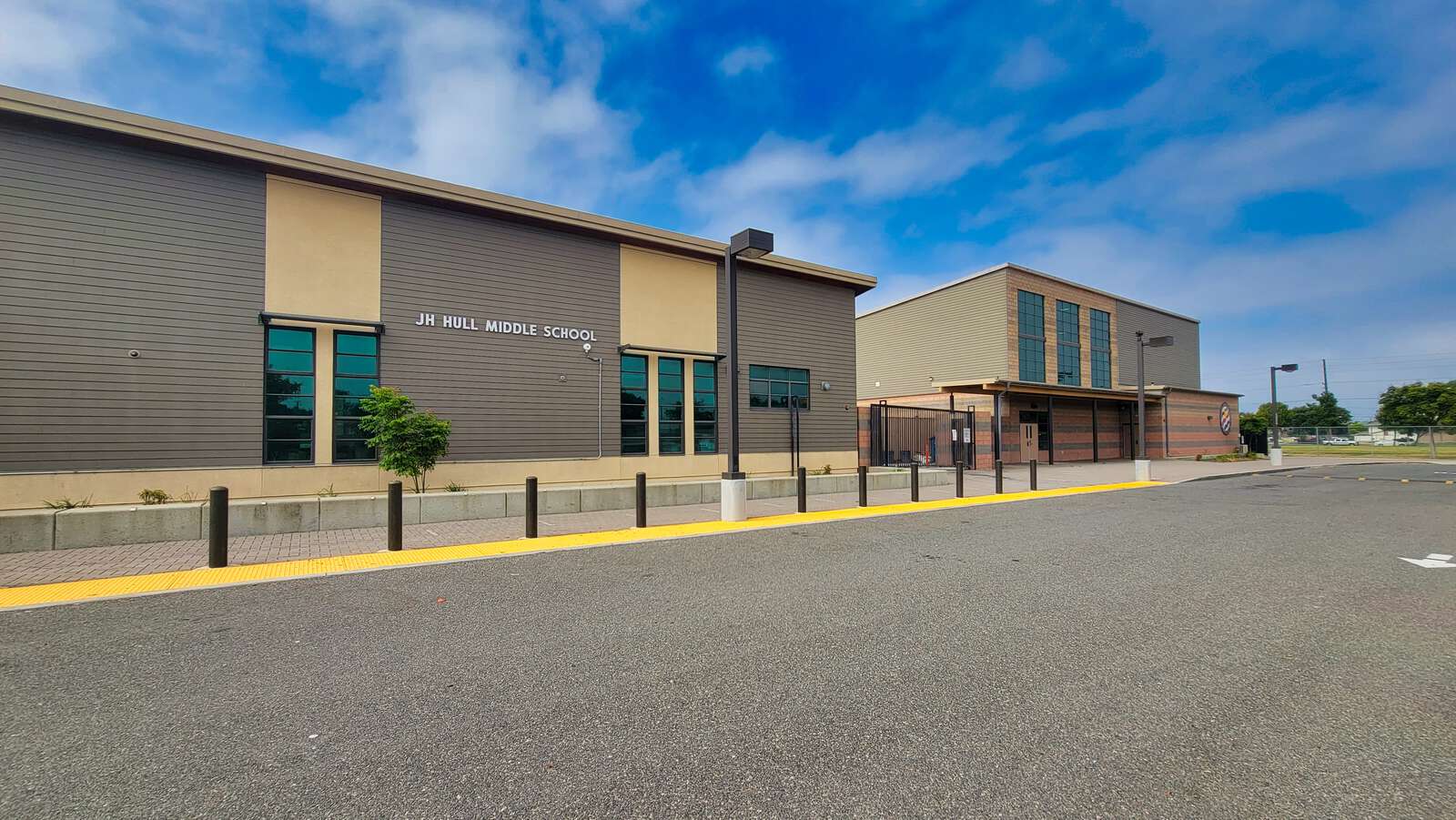 J H Hull Middle School in Torrance California Hero Image