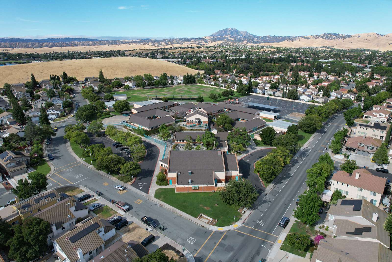 Jack London Elementary School in Antioch California Hero Image