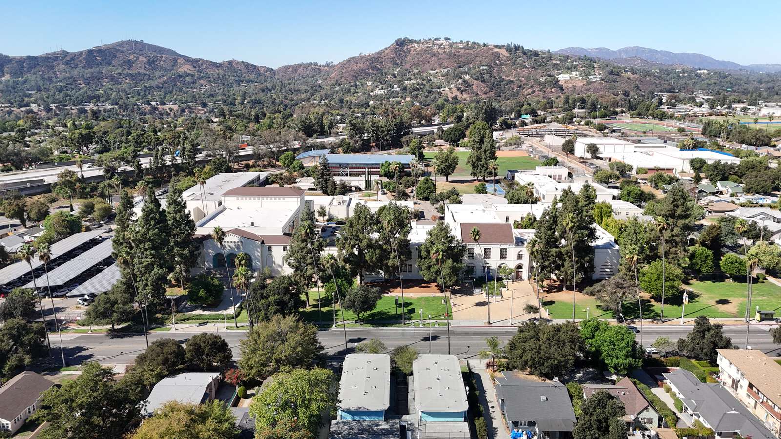 John Muir High School in Pasadena California Hero Image