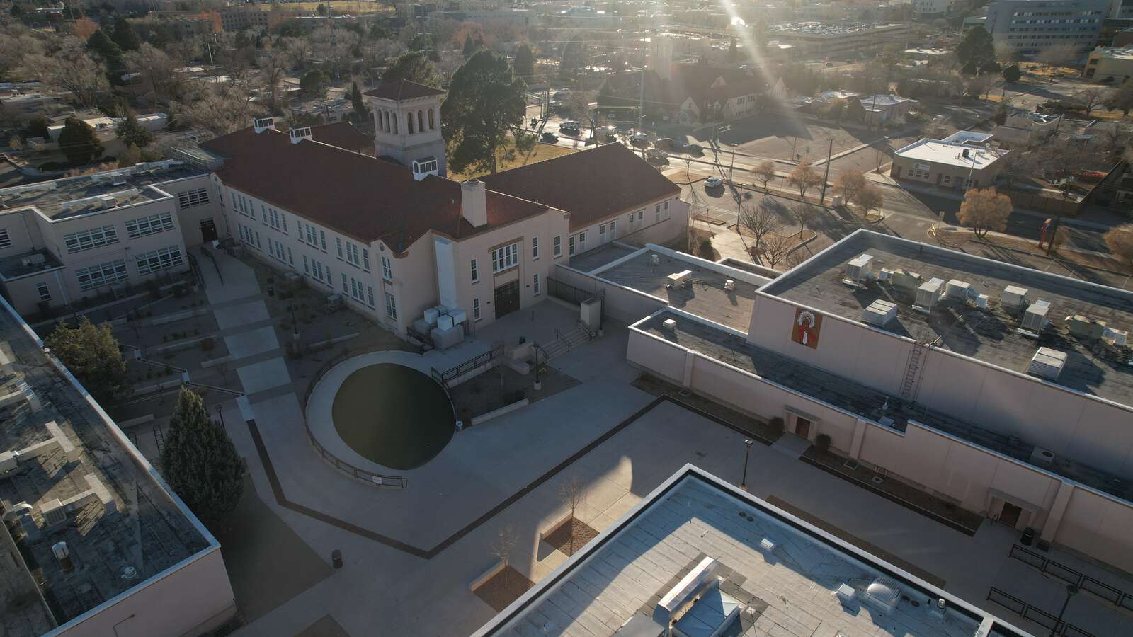 Jefferson Middle School in Albuquerque New Mexico Hero Image