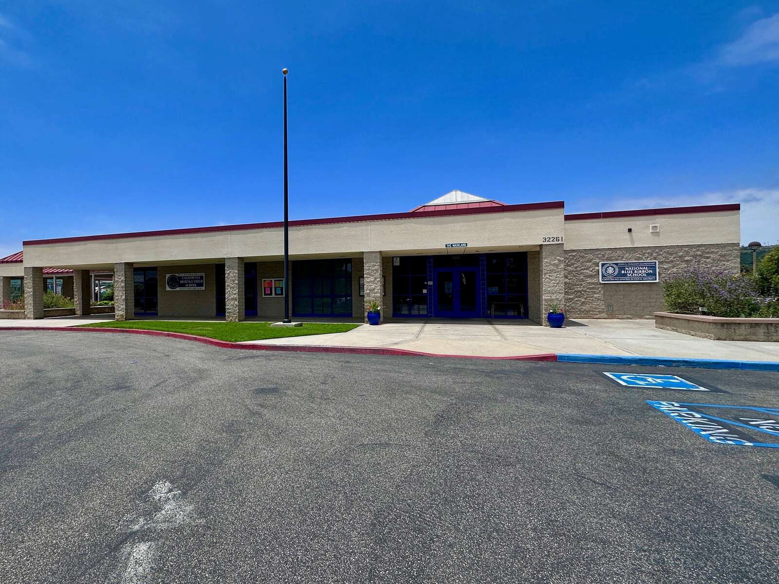 John S. Malcom Elementary School in Laguna Niguel California Hero Image