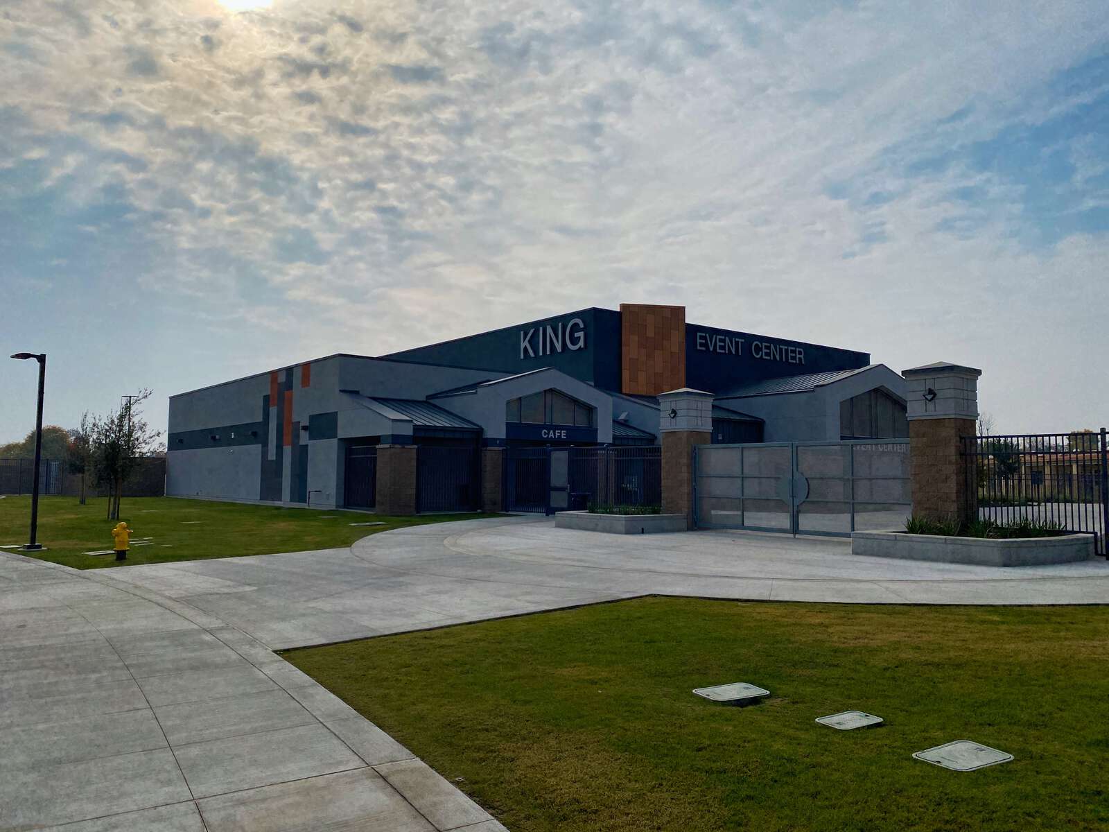 Martin Luther King Elementary in Bakersfield California Hero Image